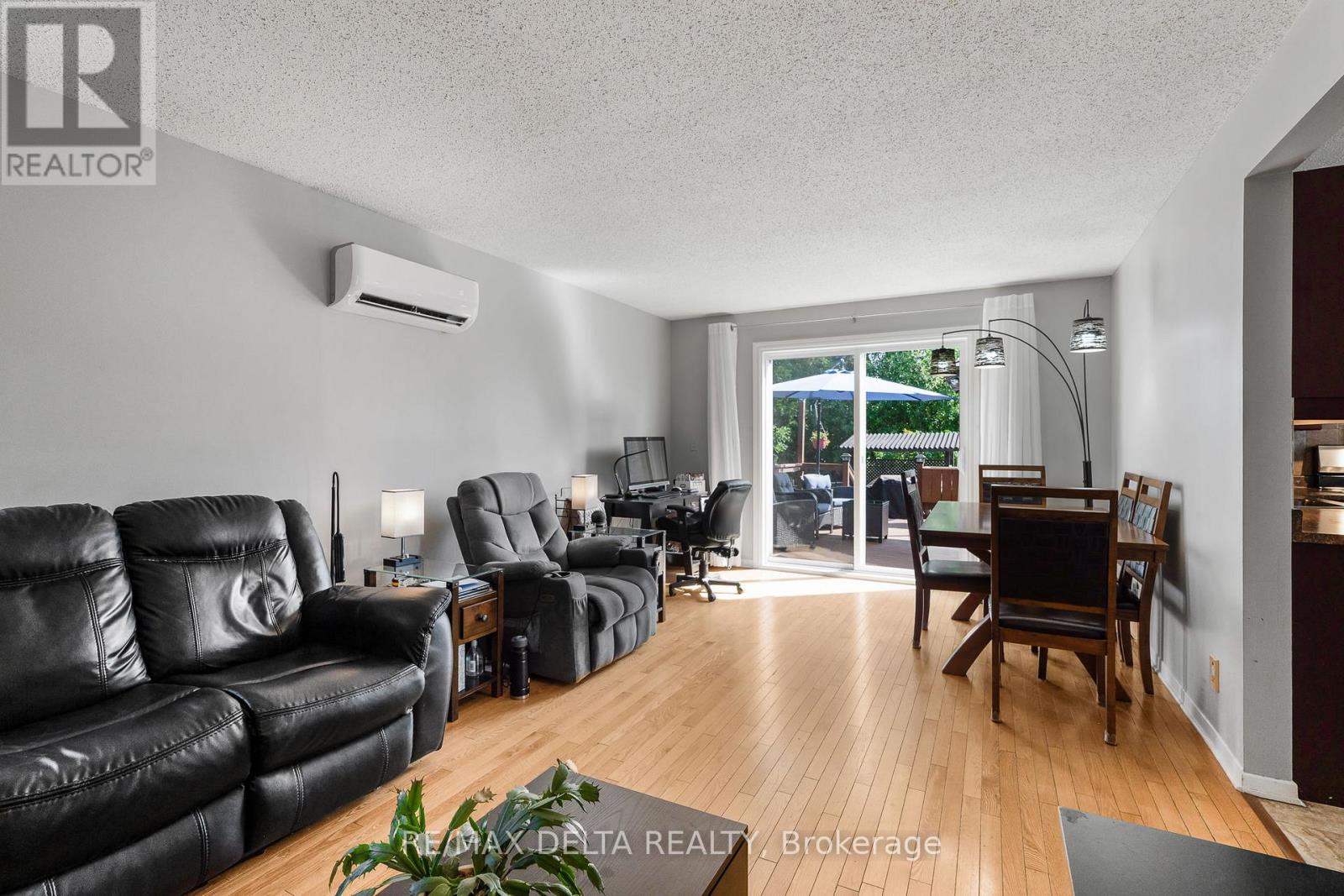 1115 Cholette Crescent
