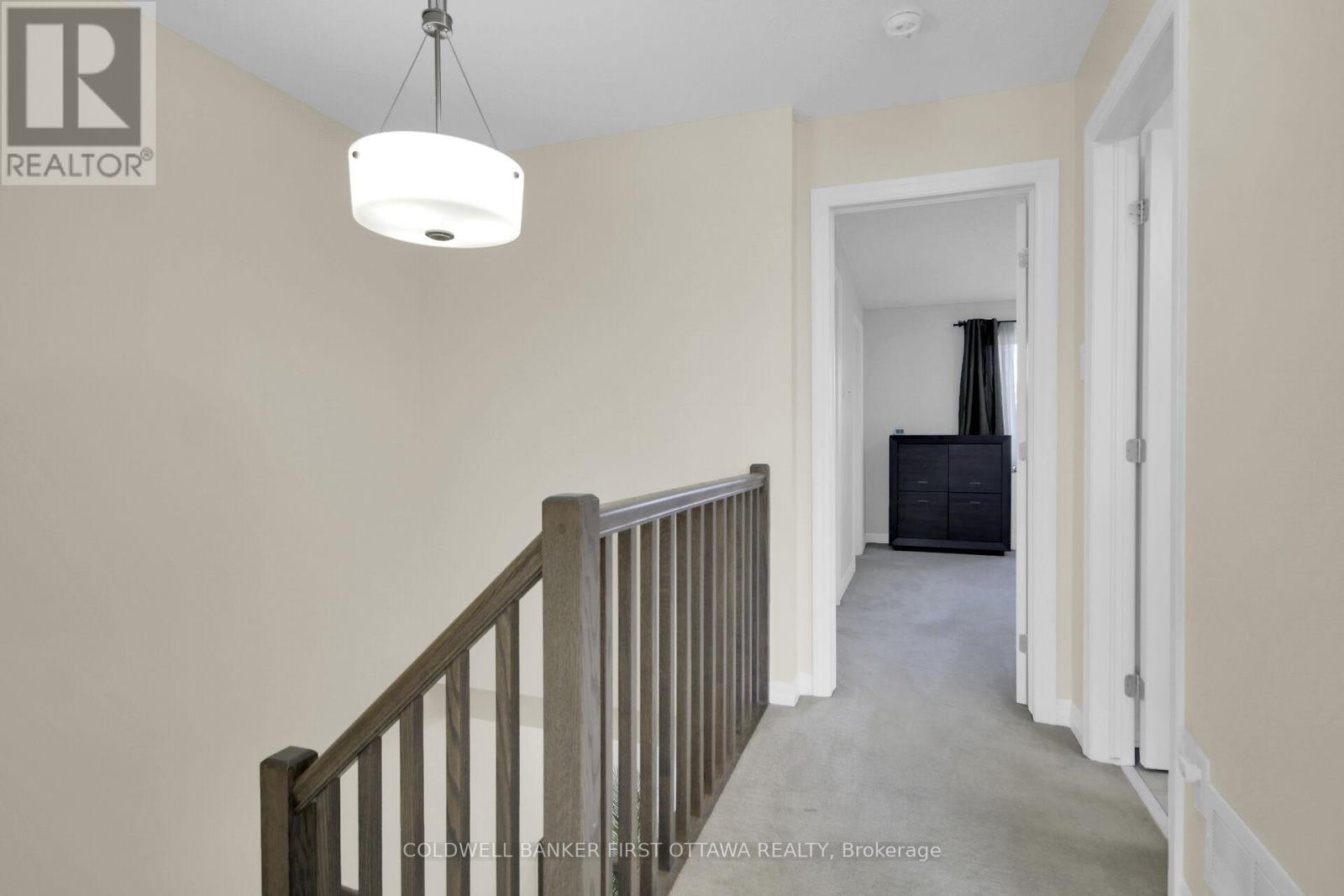 168 Hawkshaw Crescent