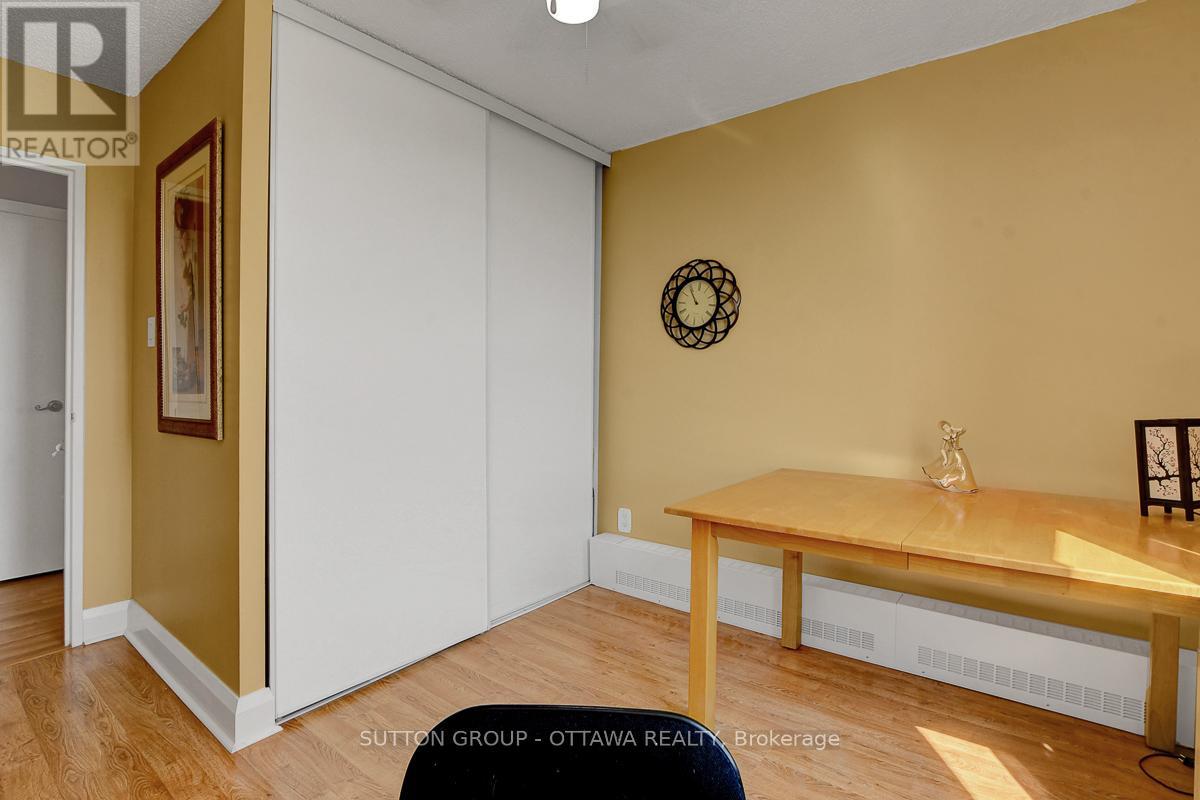 405 - 665 Bathgate Drive