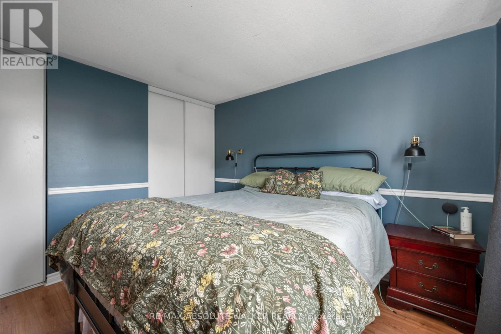 428 Hatfield Crescent