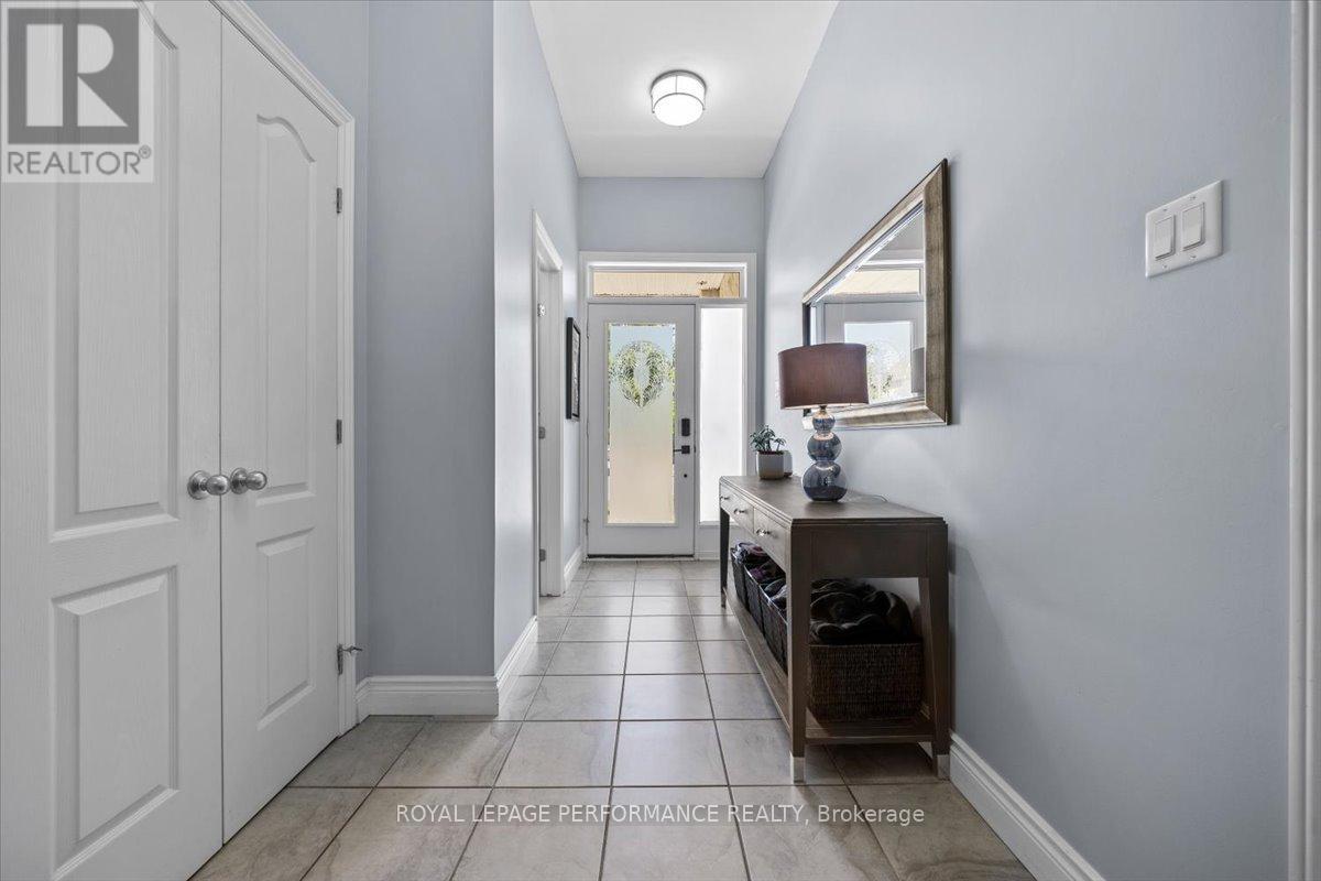 416 Rochefort Circle