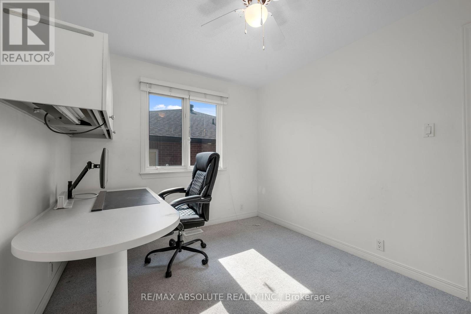 87 Waterthrush Crescent