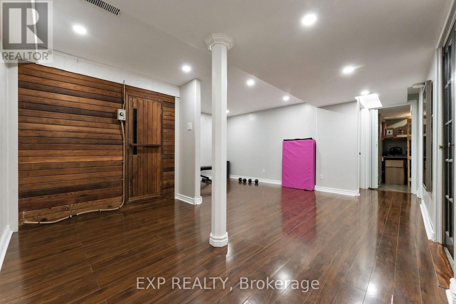 1762 Sunview Drive