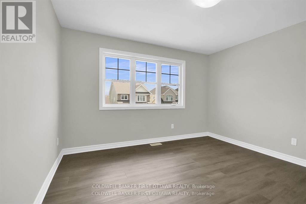 620 Sora Way