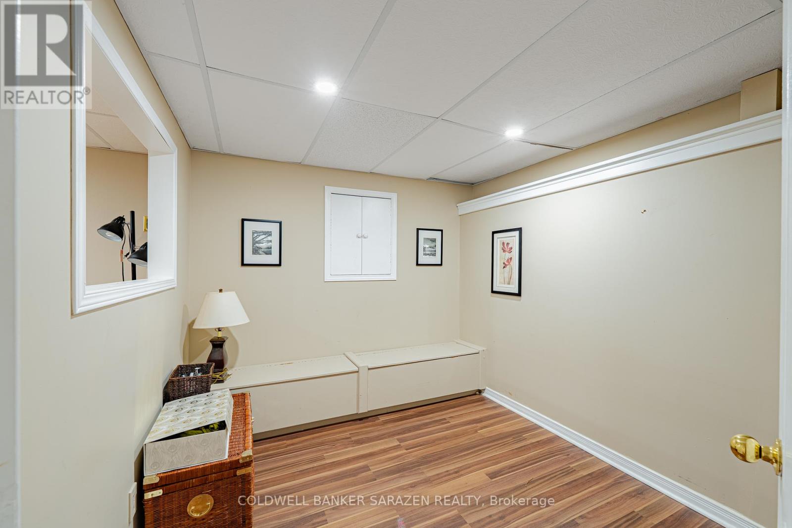 108 Ashpark Crescent