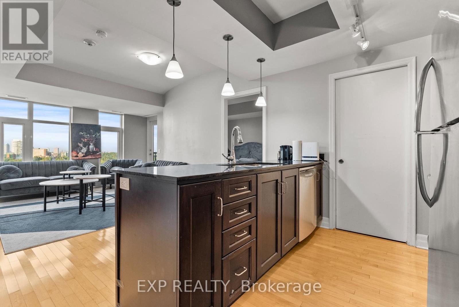 1203 - 75 Cleary Avenue