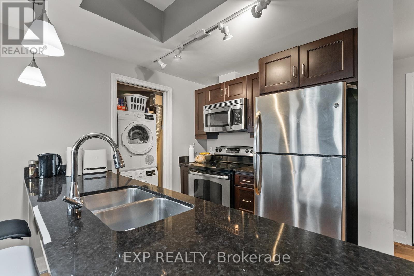 1203 - 75 Cleary Avenue
