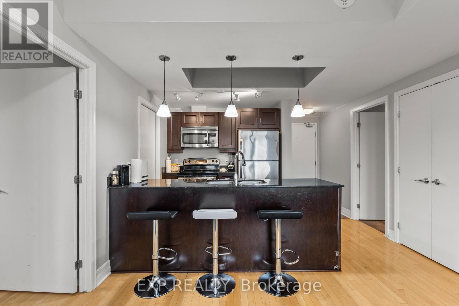 1203 - 75 Cleary Avenue