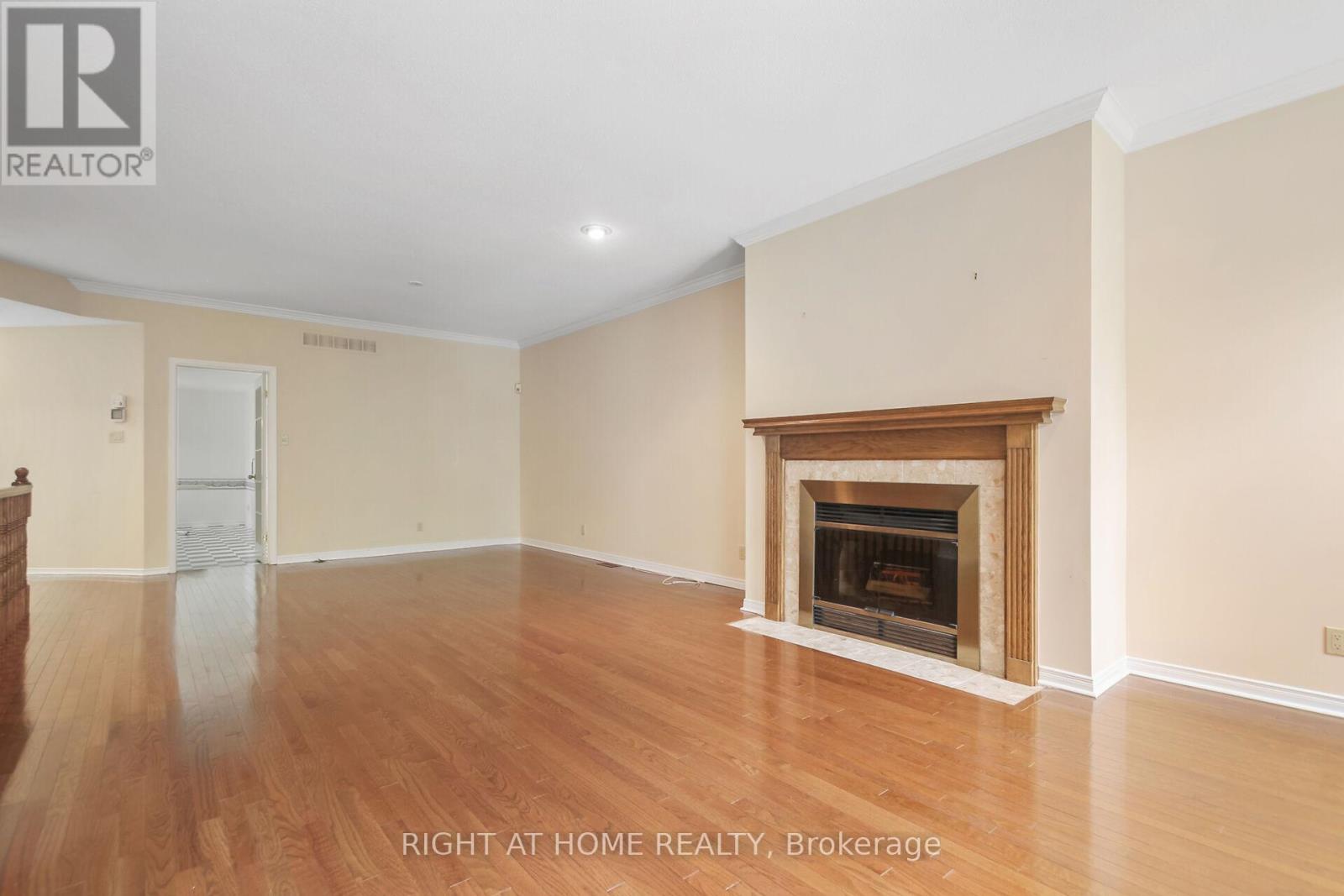 40 Kettering Private