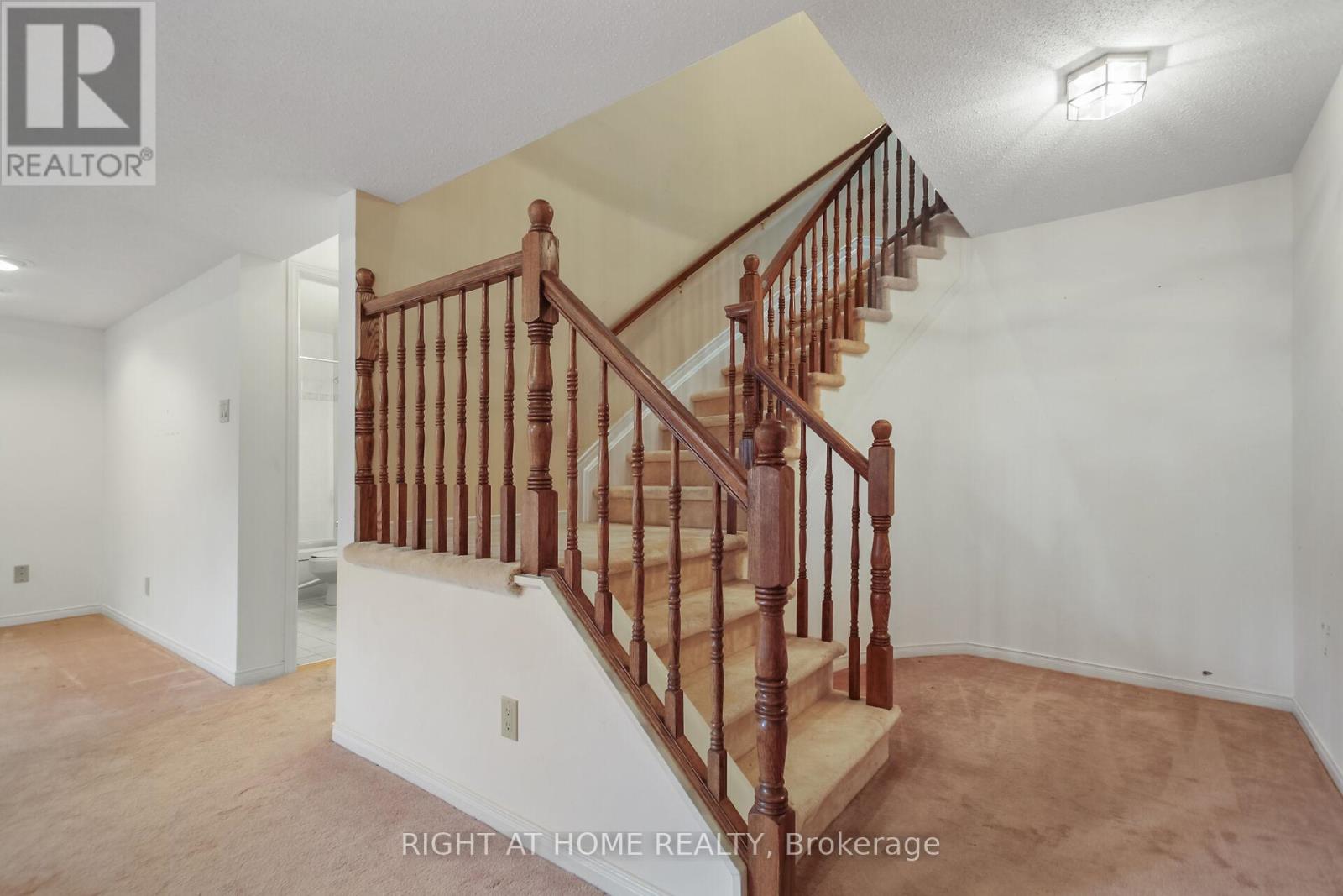 40 Kettering Private