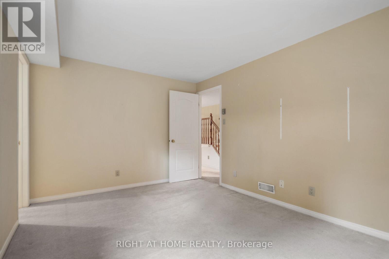 40 Kettering Private