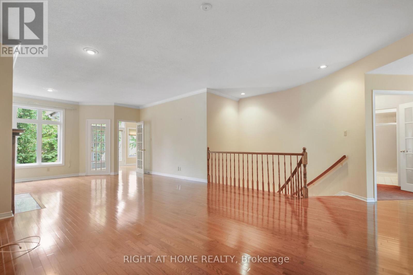 40 Kettering Private