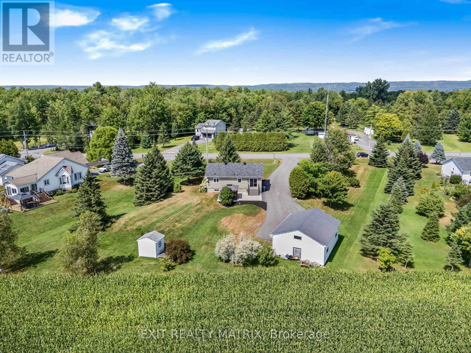 1526 Sandy Hill Road