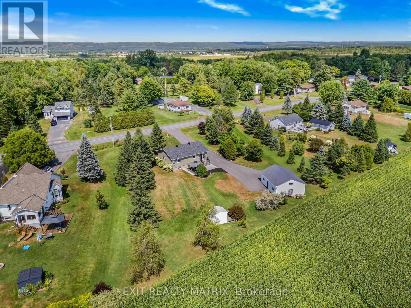 1526 Sandy Hill Road