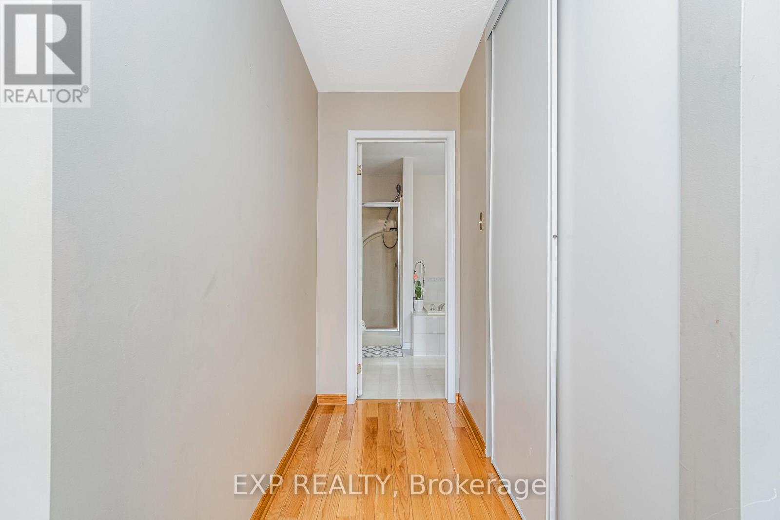 2103 Gardenway Drive
