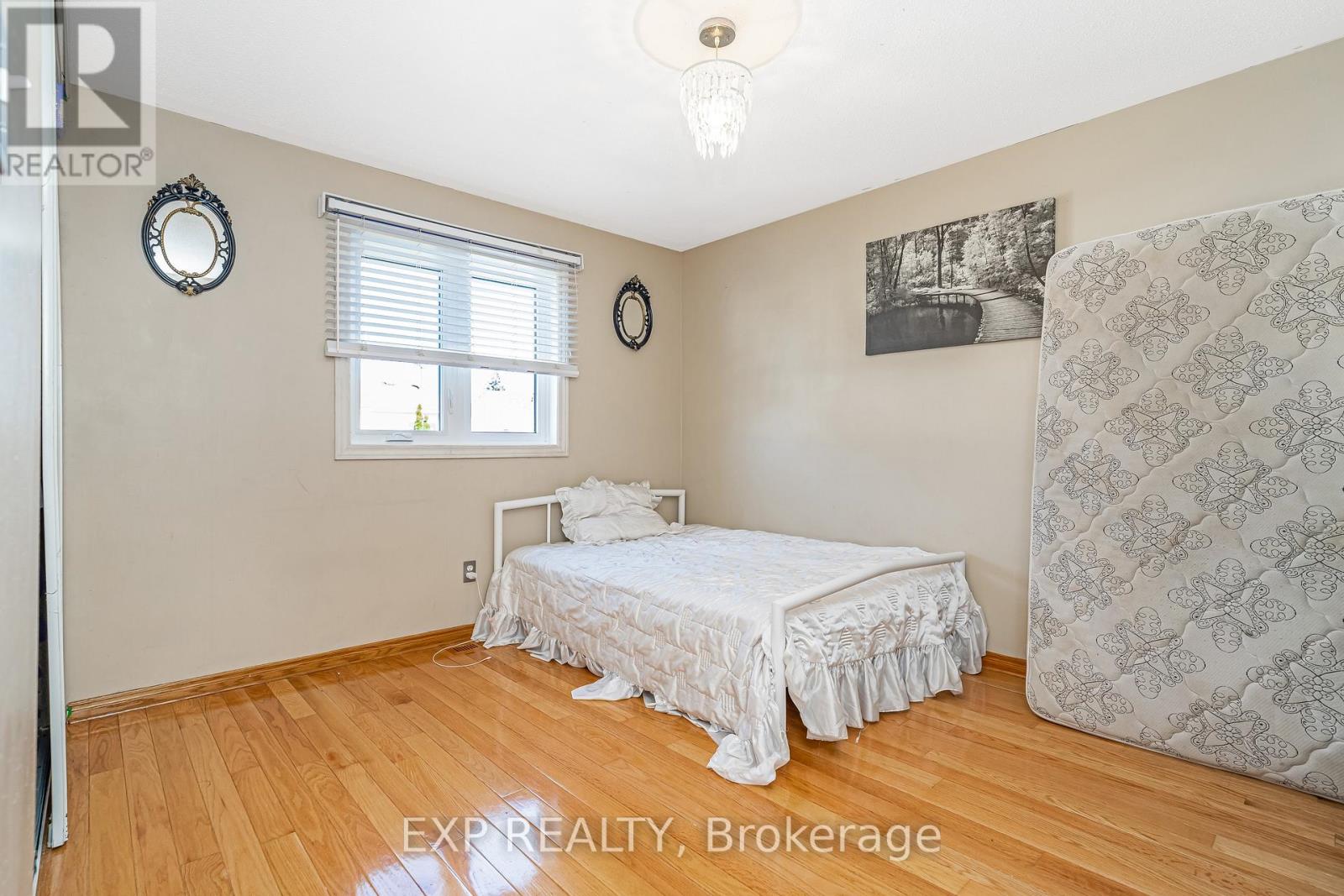 2103 Gardenway Drive