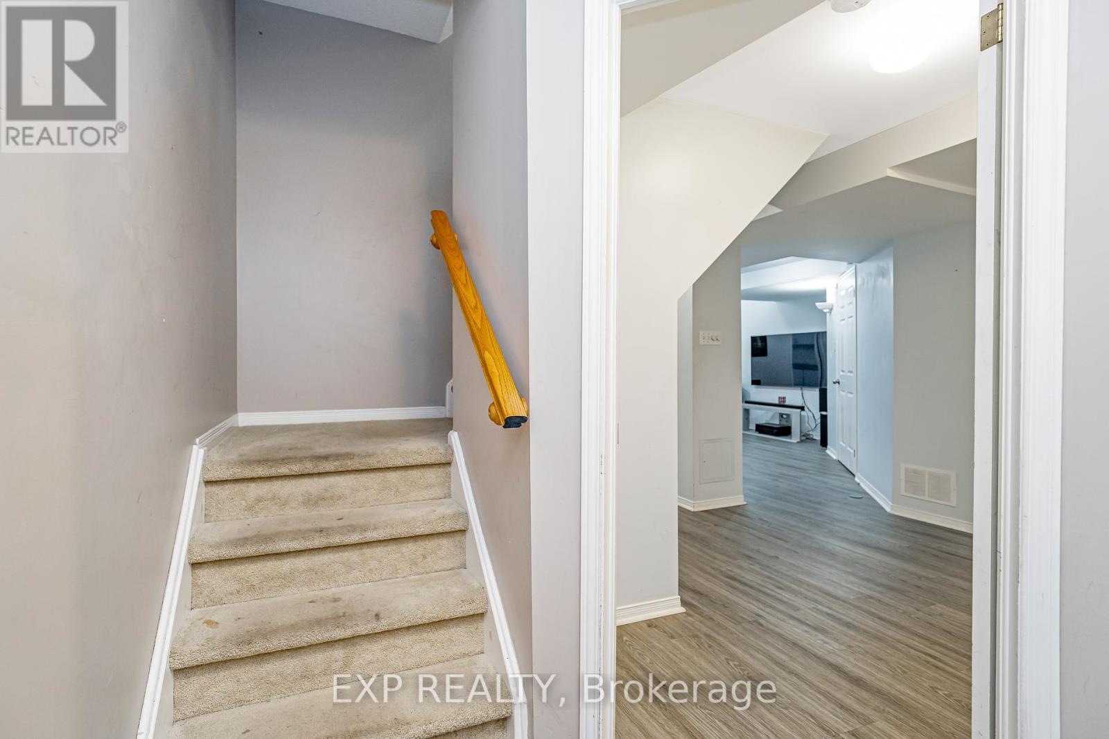 2103 Gardenway Drive