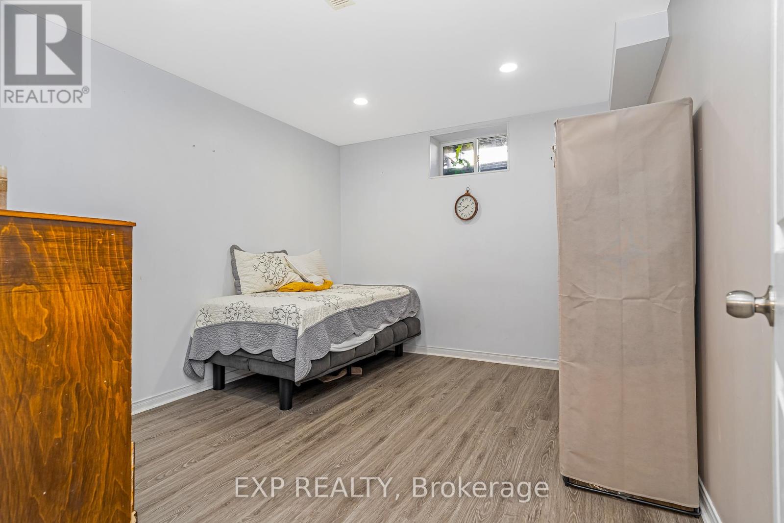 2103 Gardenway Drive