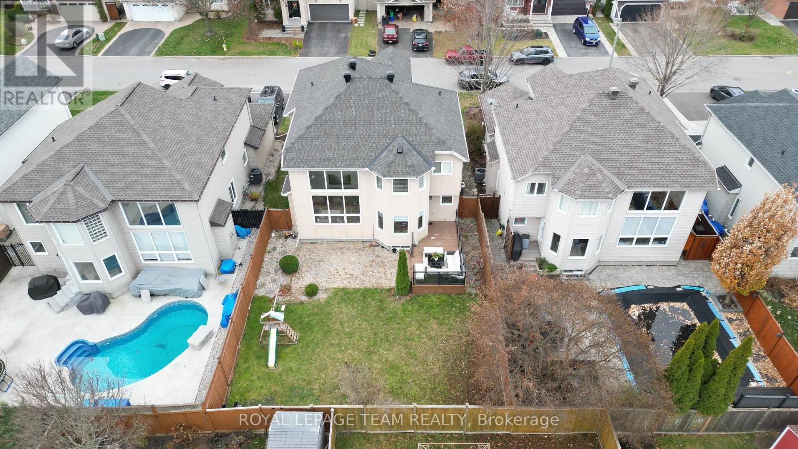 3728 Mountain Meadows Crescent