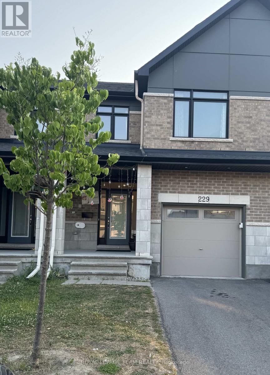 229 Zinnia Way