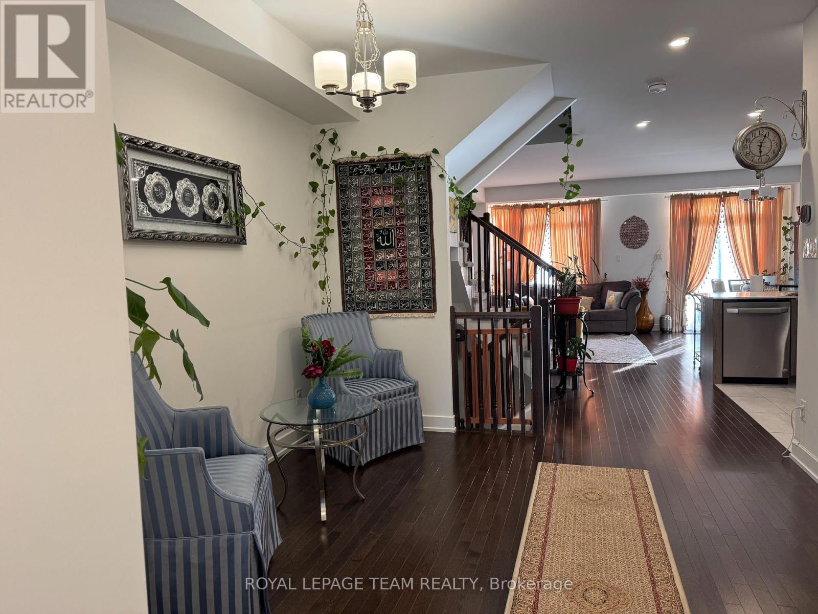 229 Zinnia Way