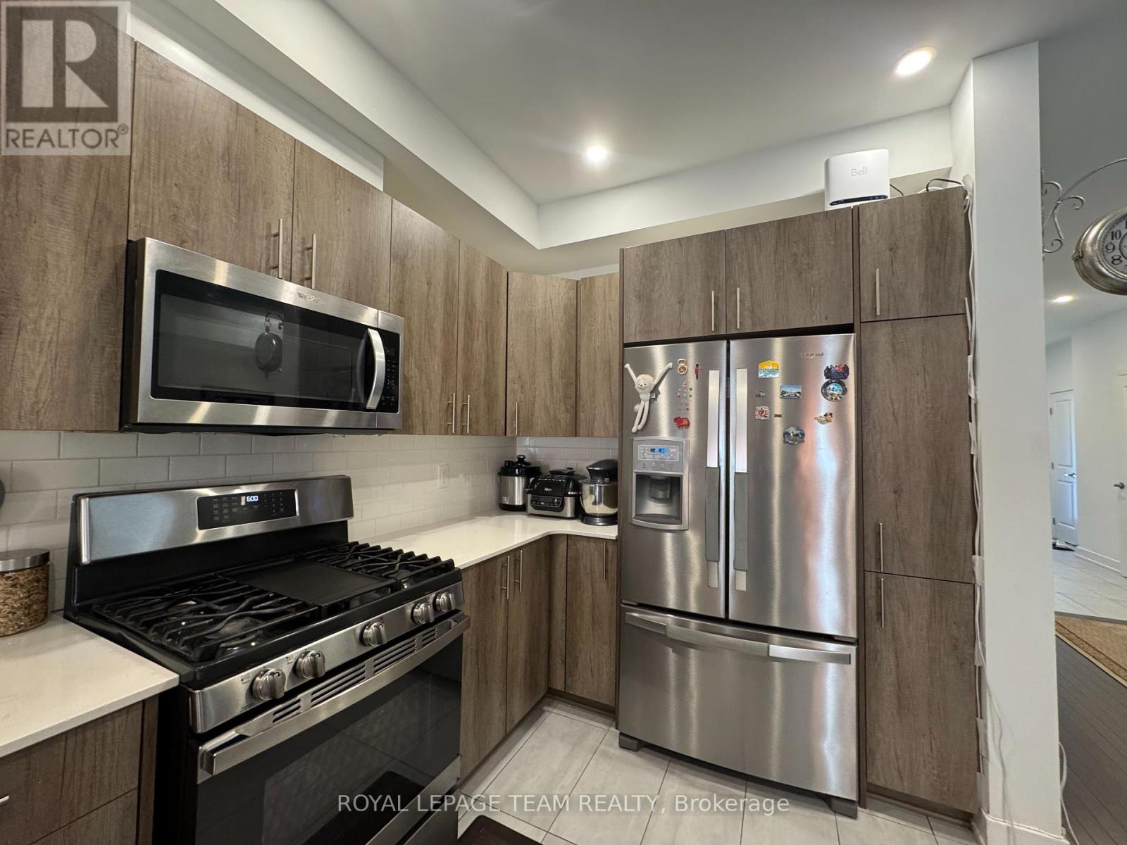 229 Zinnia Way