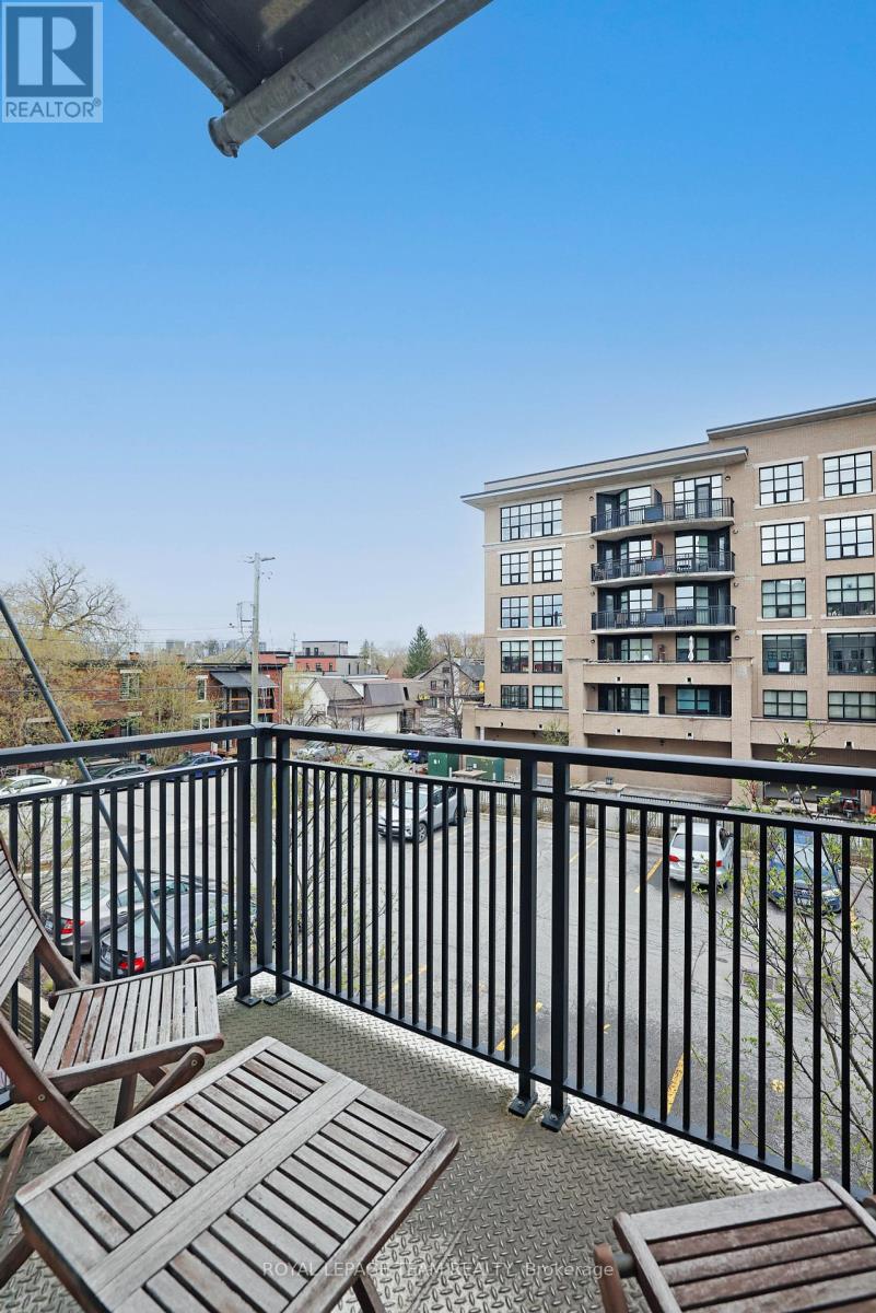 203 - 300 Powell Avenue