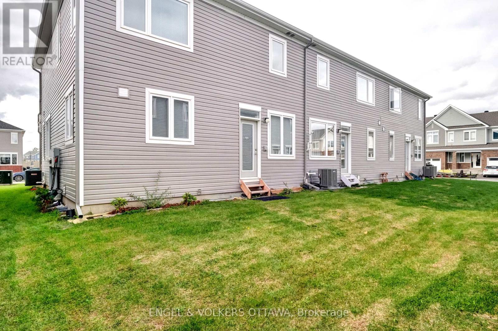 305 Lamarche Avenue