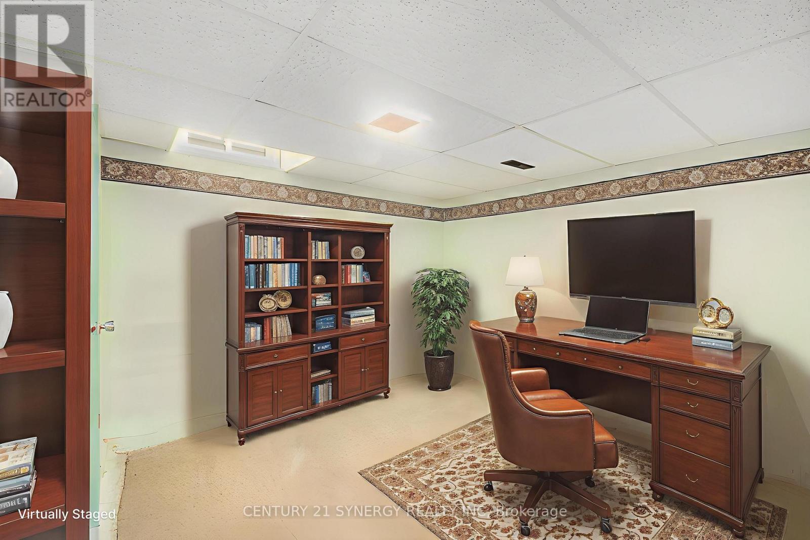 1723 Cara Crescent