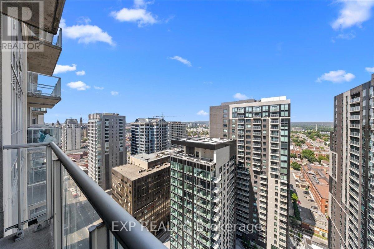 2505 - 242 Rideau Street