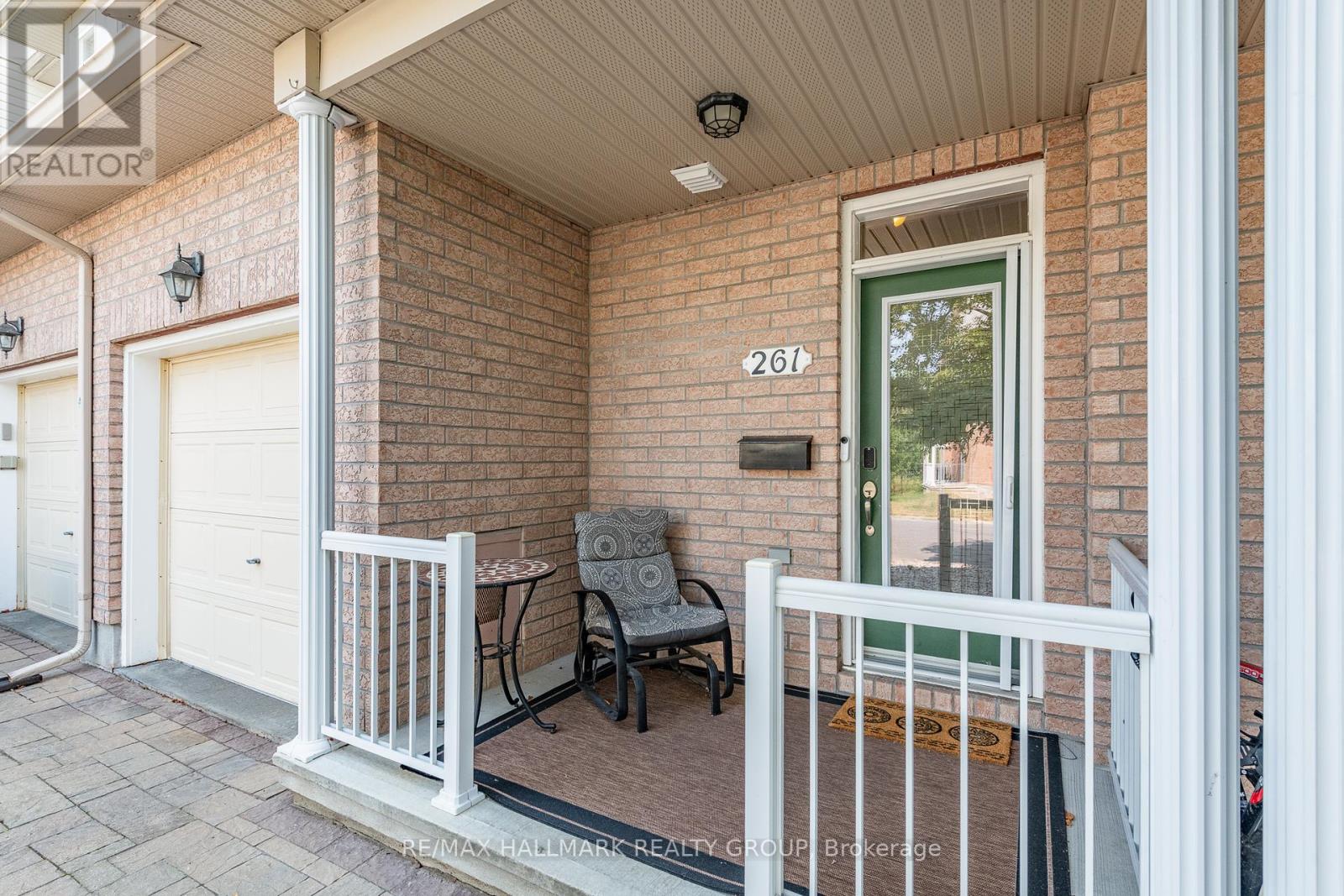 261 Parkrose Private