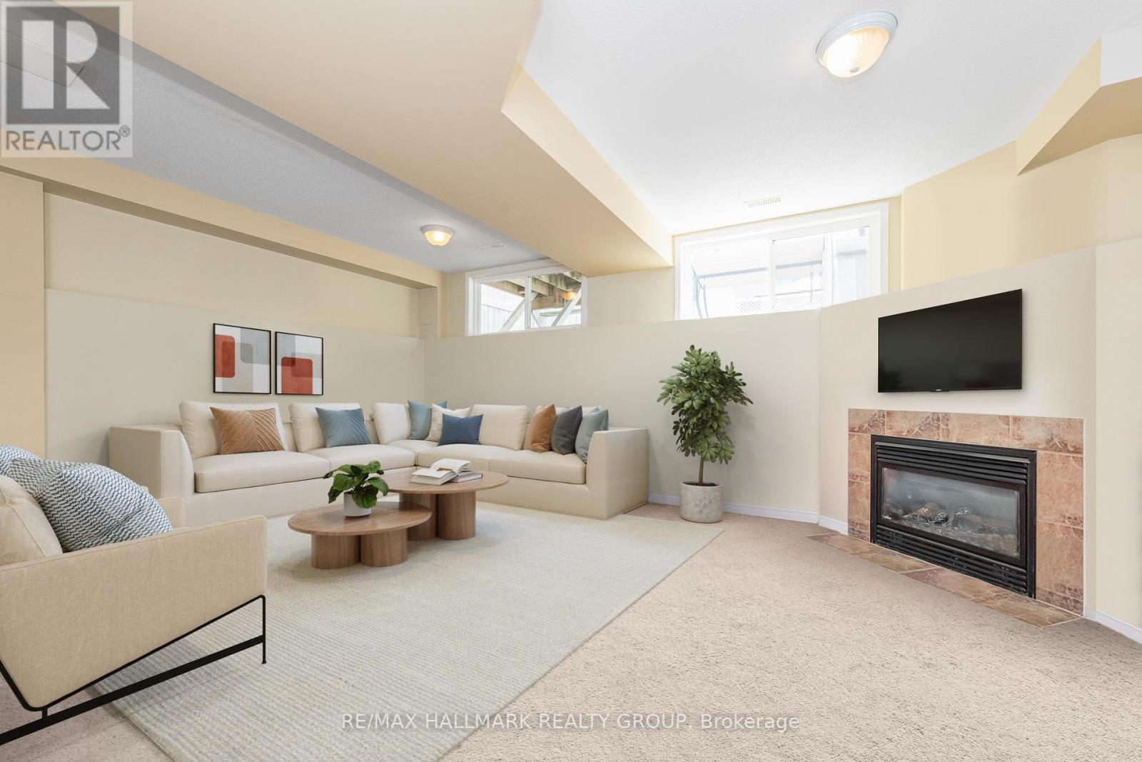 261 Parkrose Private