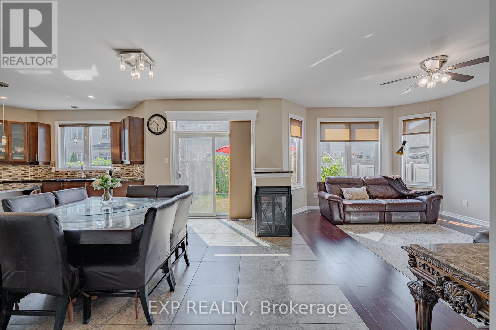 3308 Riverset Crescent