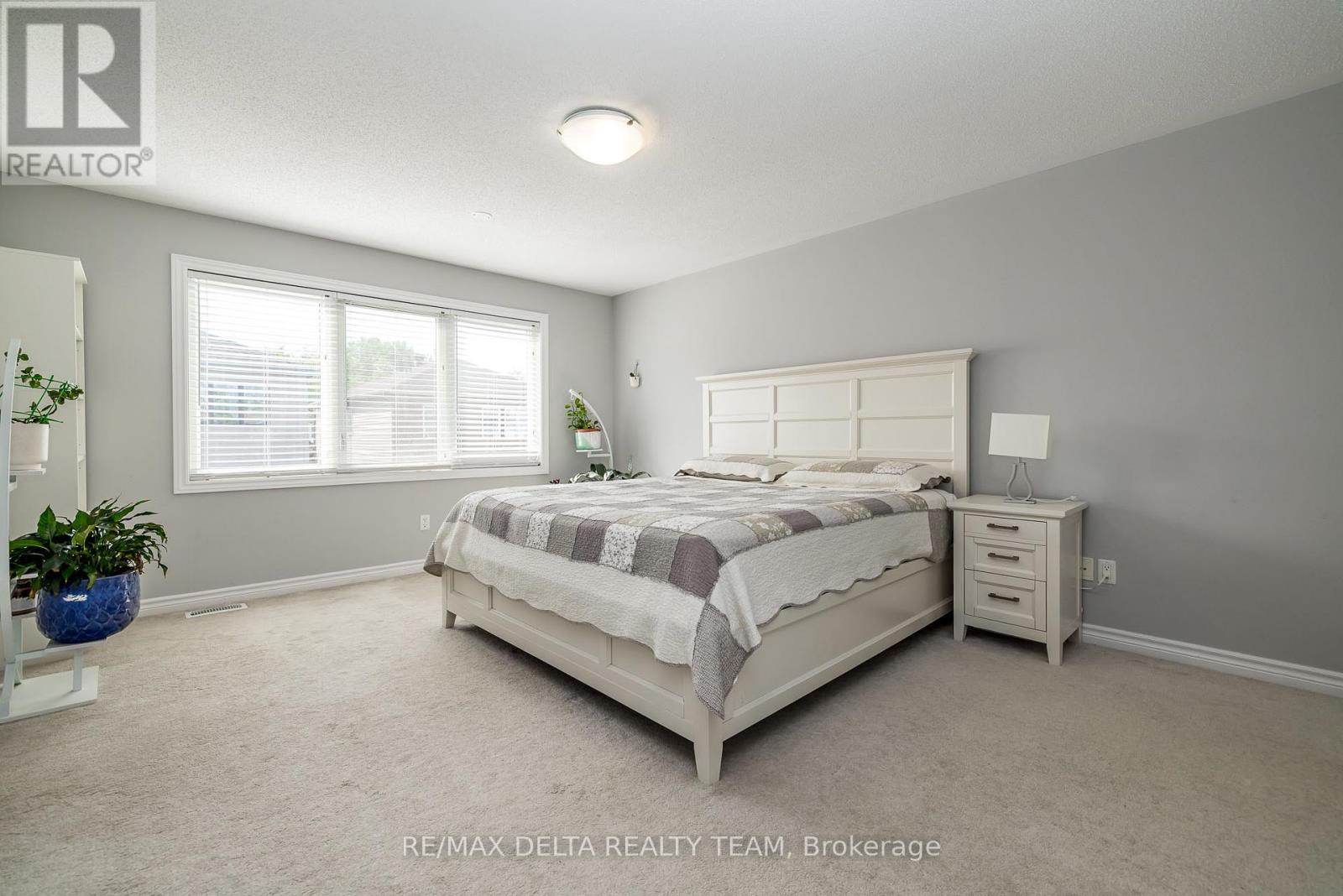 218 Enclave Walk