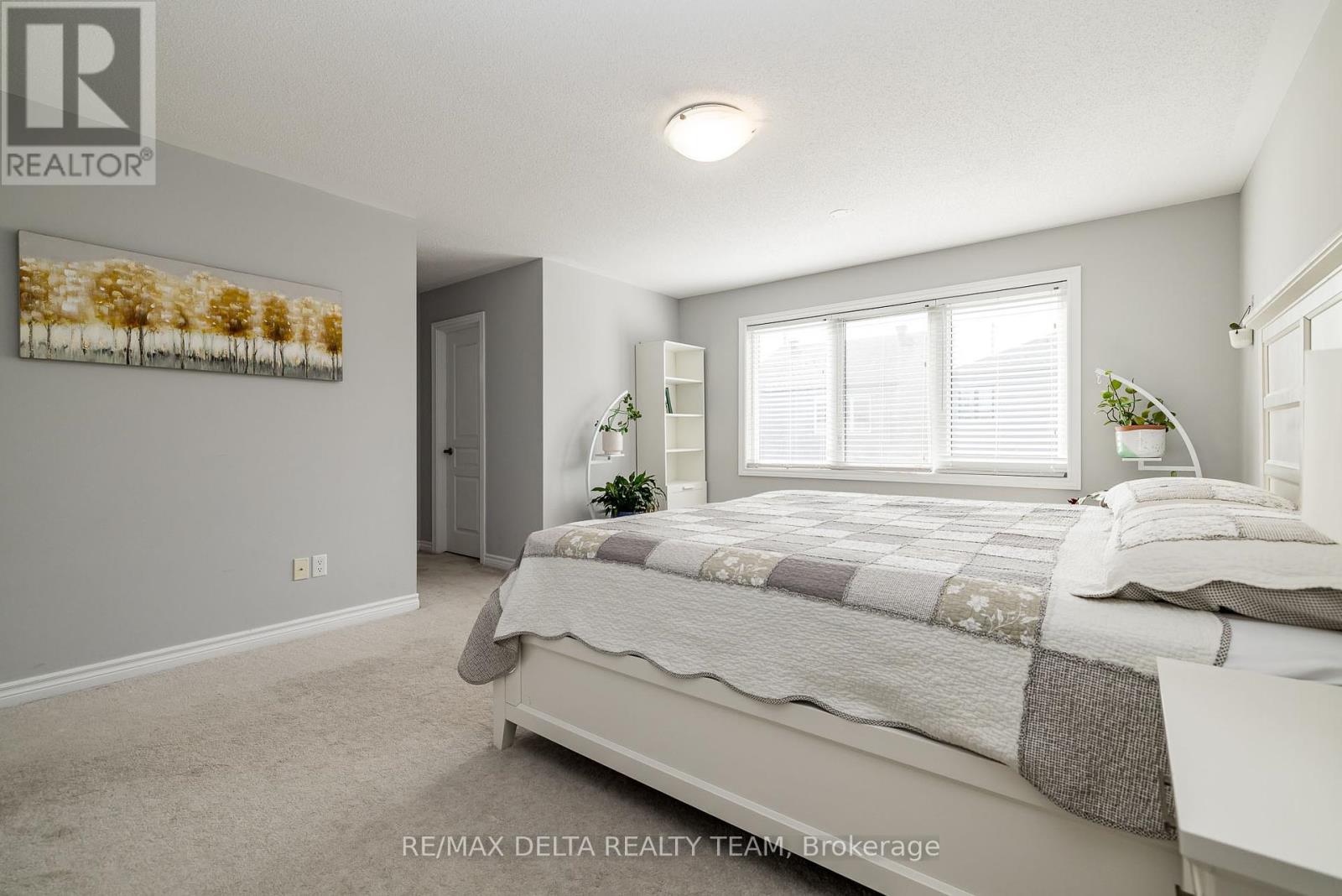 218 Enclave Walk