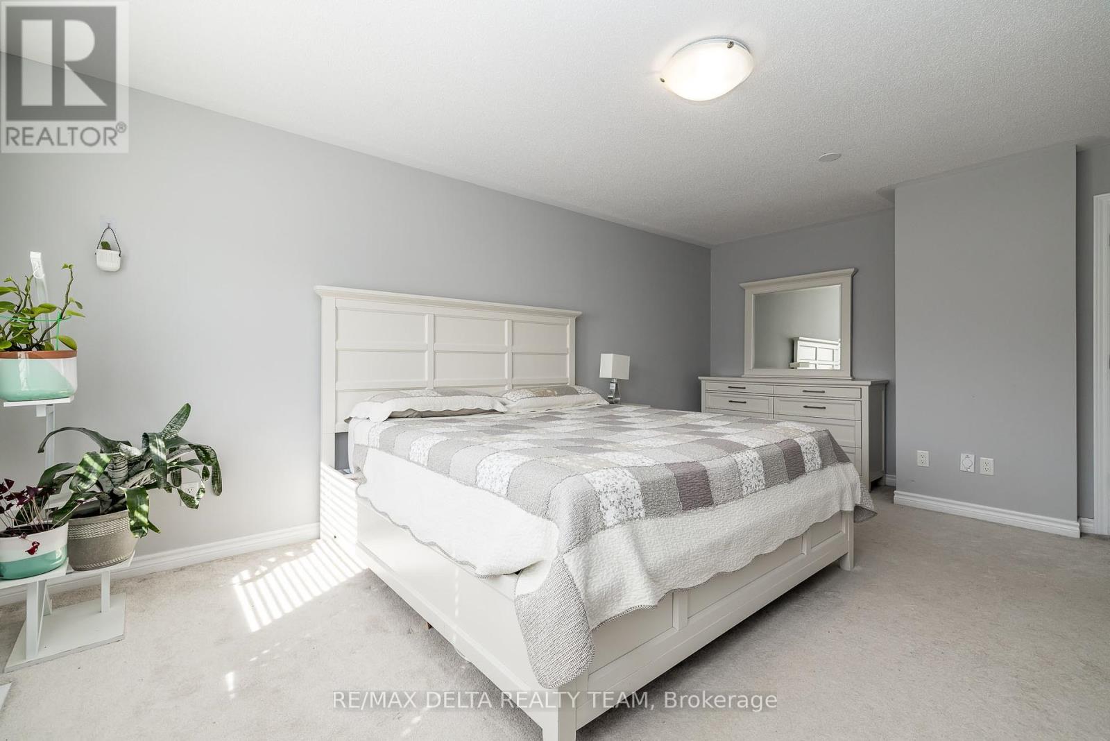 218 Enclave Walk