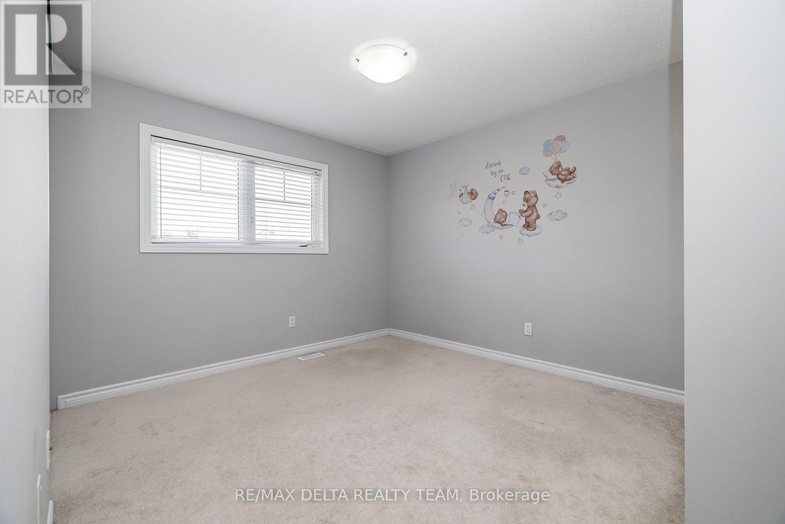 218 Enclave Walk