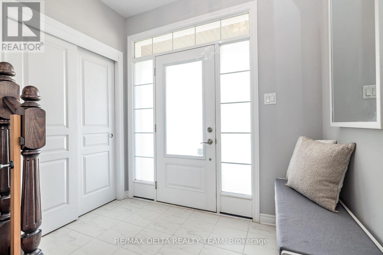 218 Enclave Walk