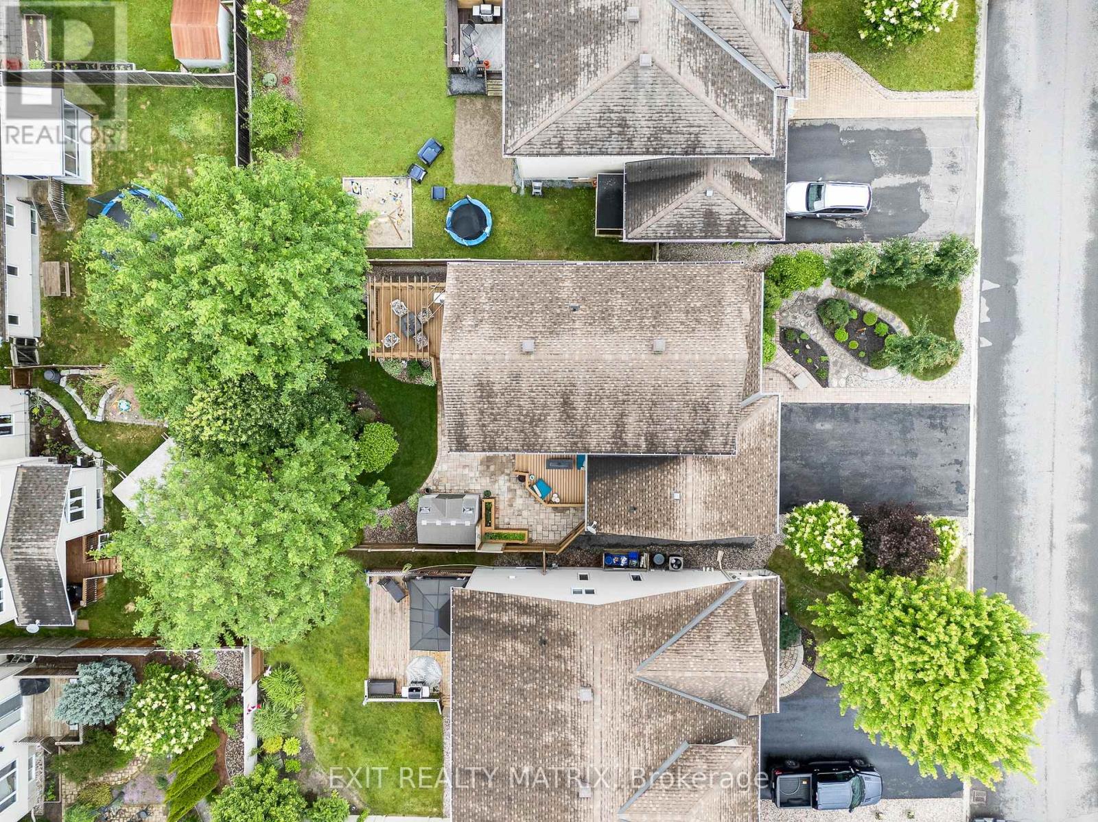 23 Cobblestone Drive