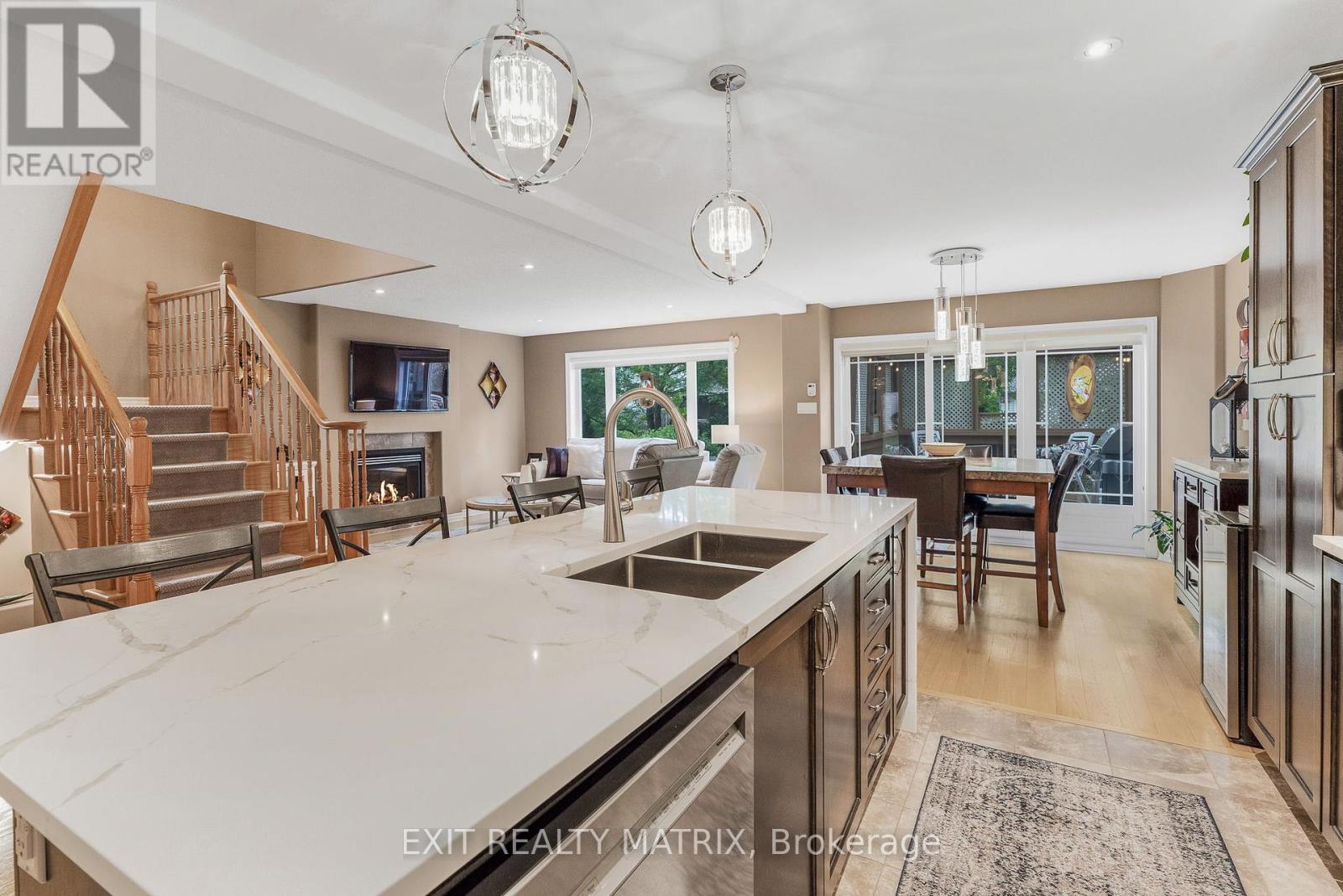 23 Cobblestone Drive