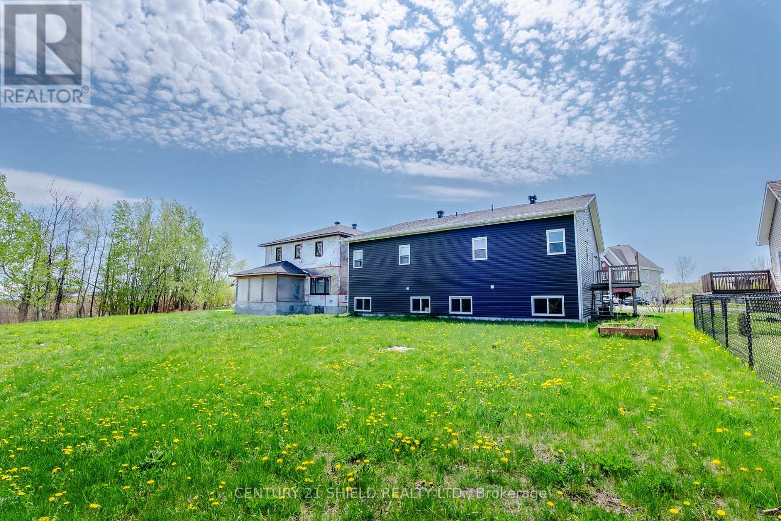 6371 Monument Way