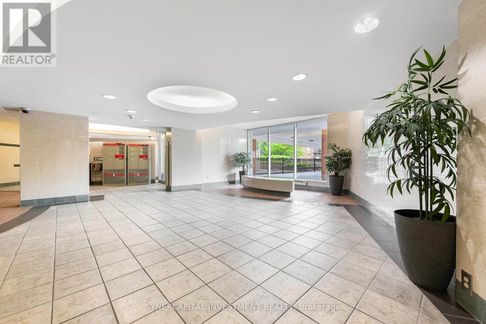 1202 - 2000 Jasmine Crescent