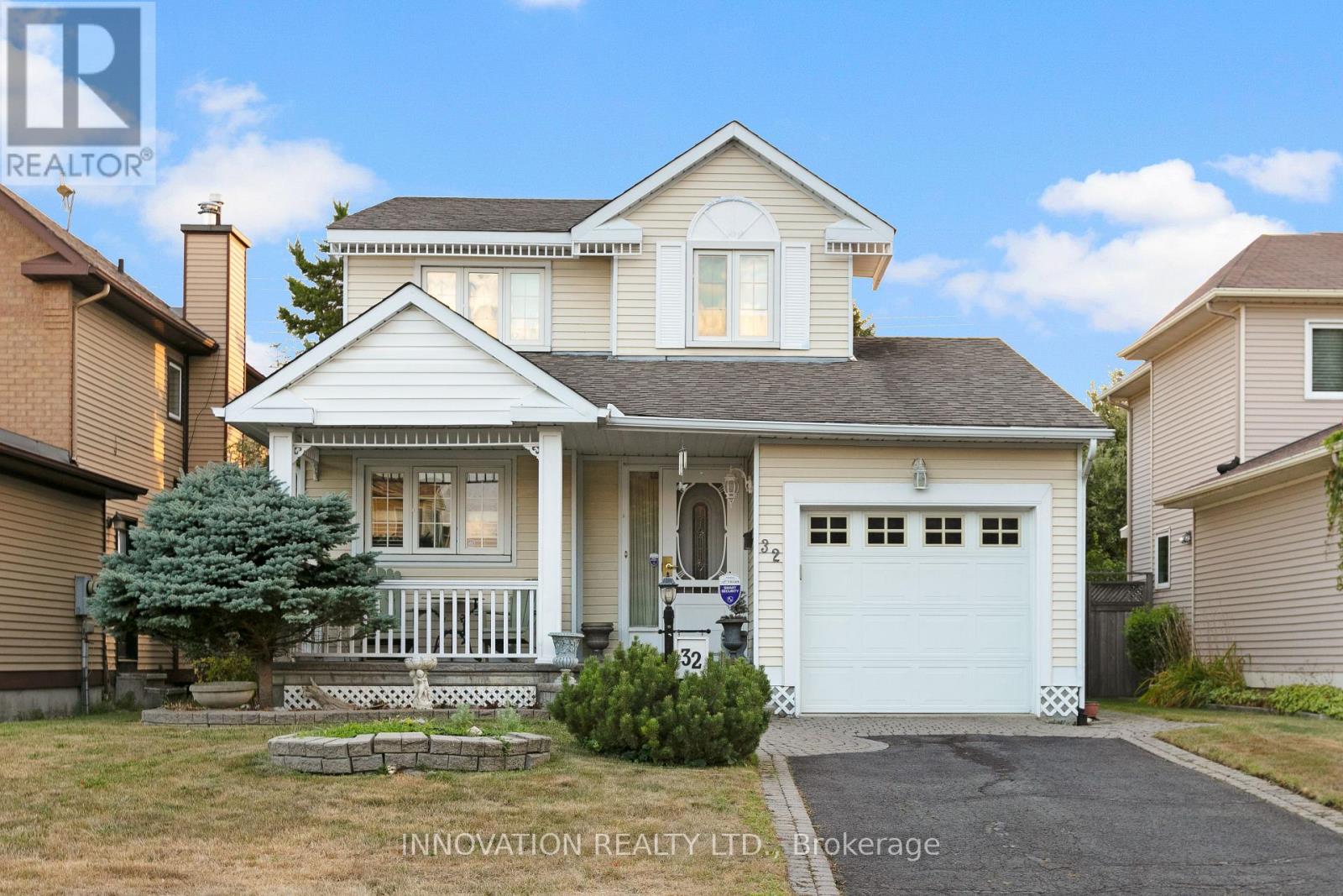 32 Framingham Crescent