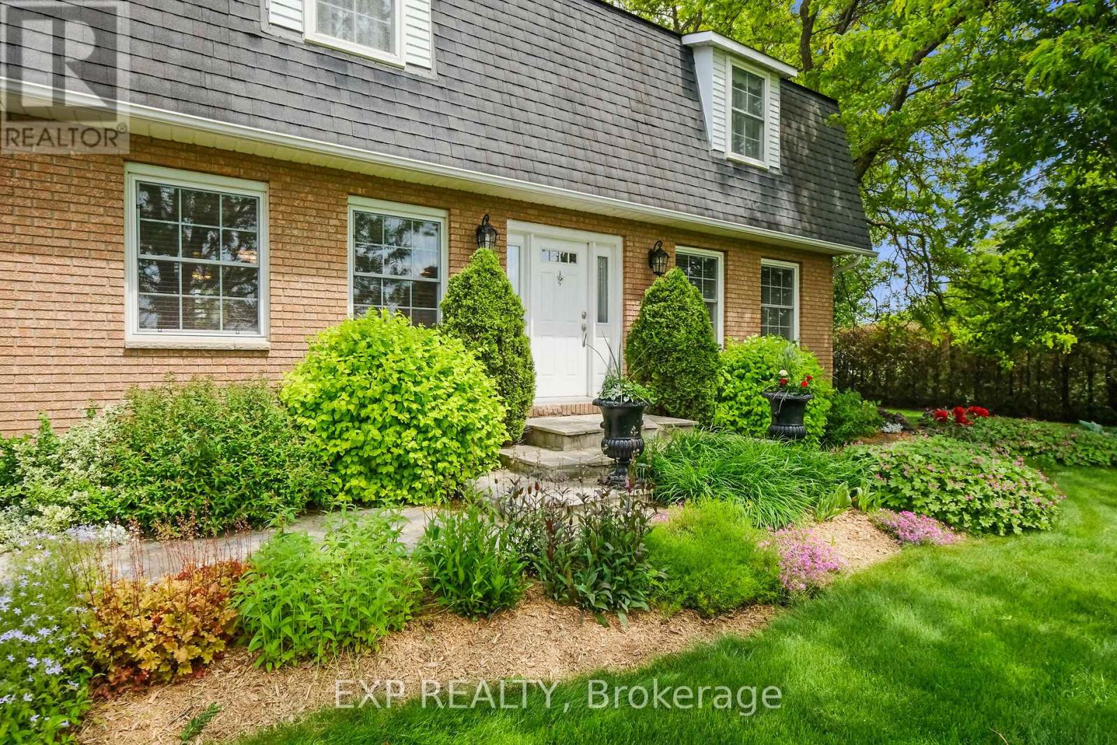 183 Hamilton Road