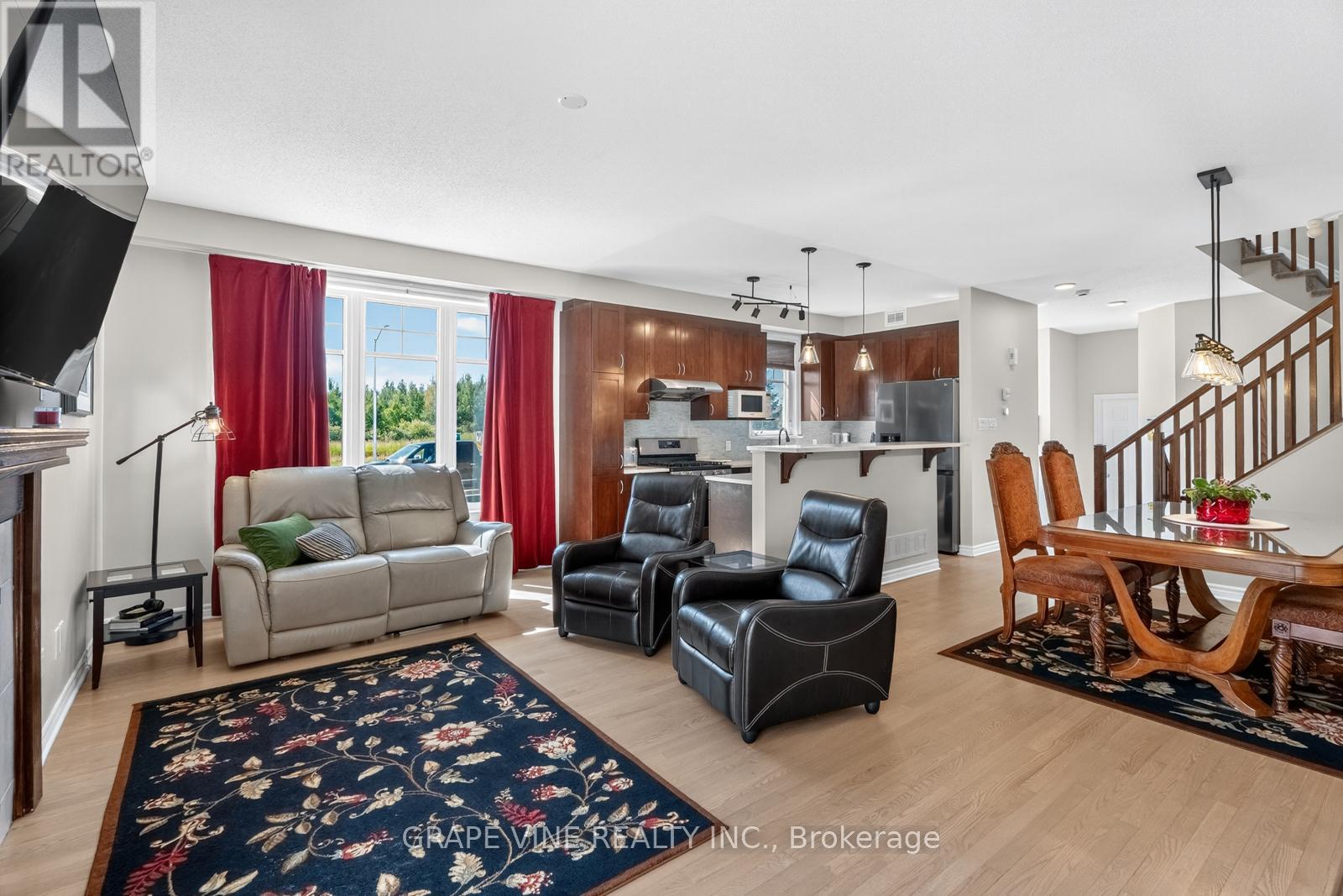 349 Grammond Circle