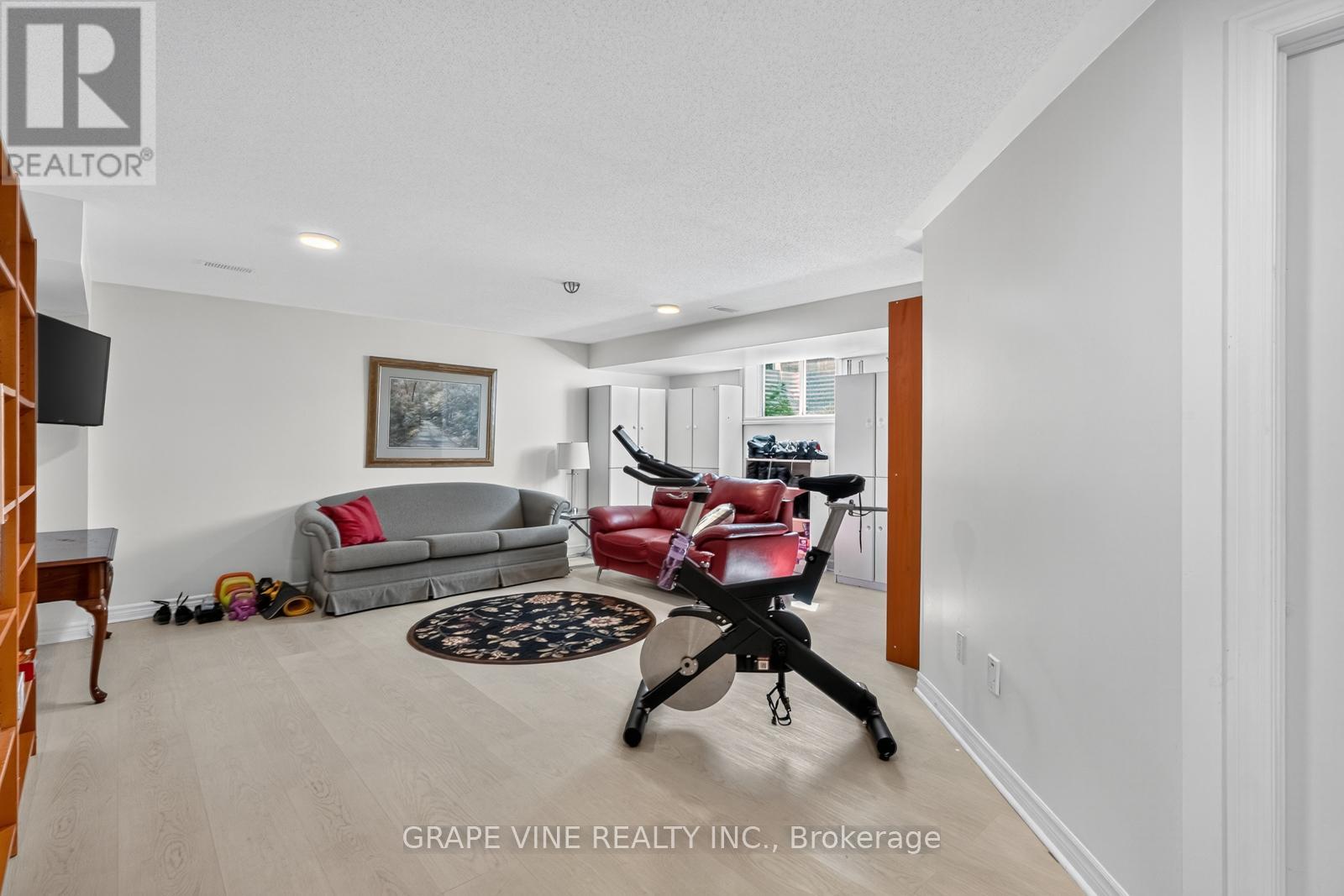 349 Grammond Circle