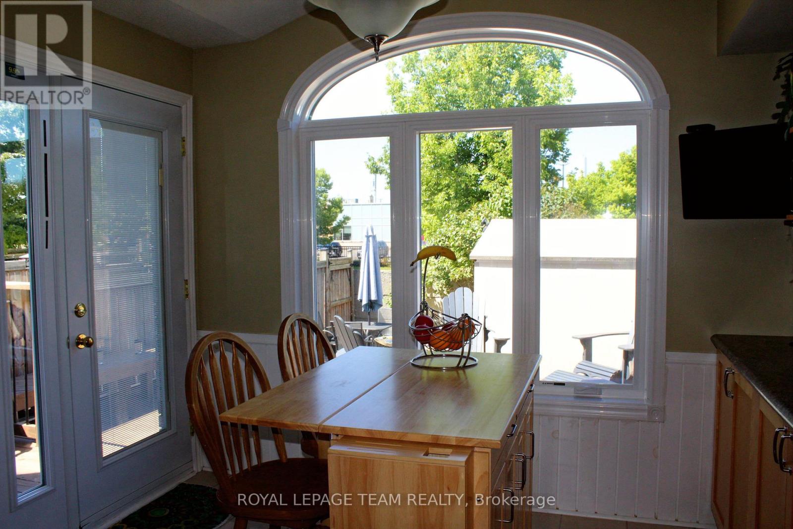 19 Locheland Crescent