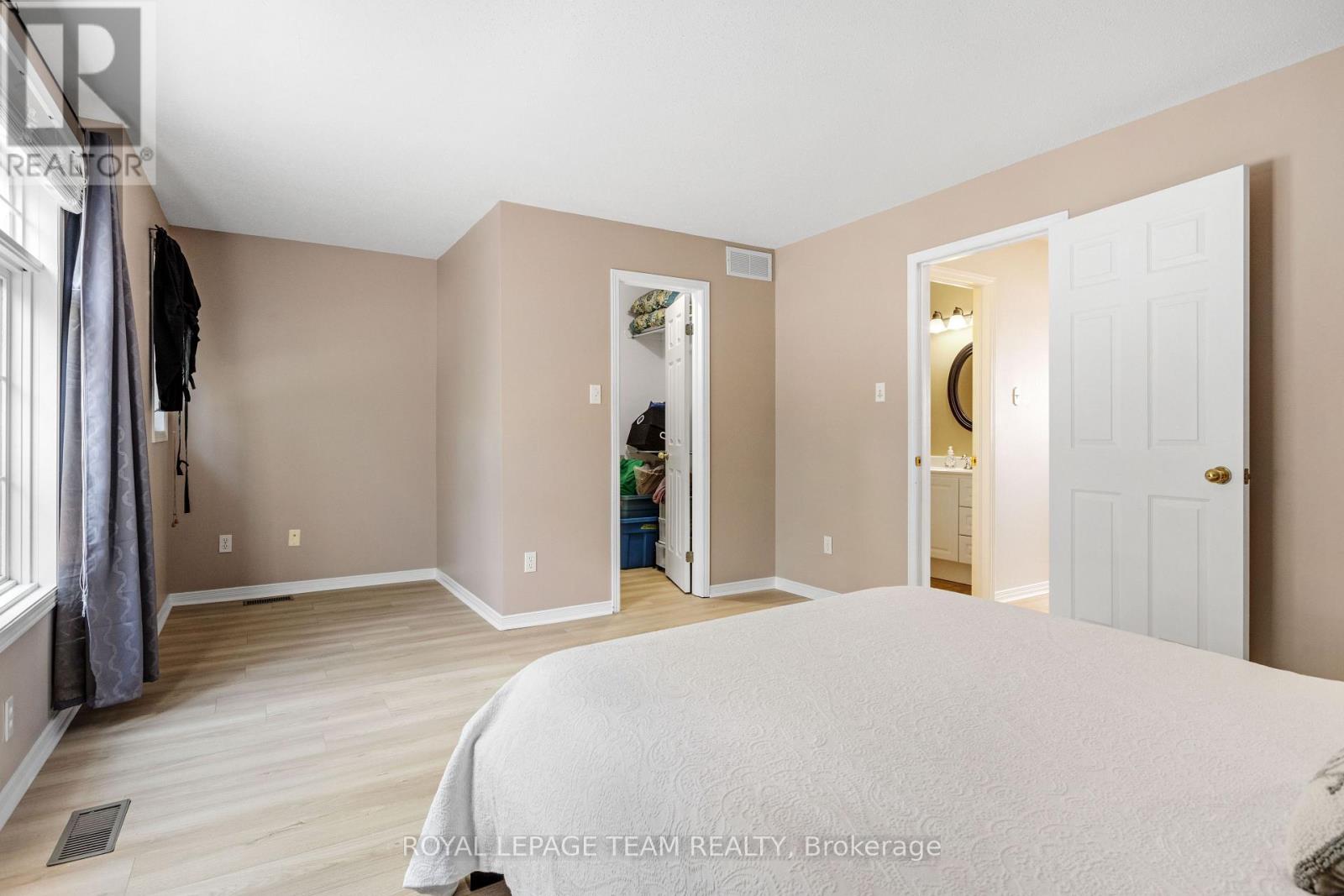 221 Longshire Circle
