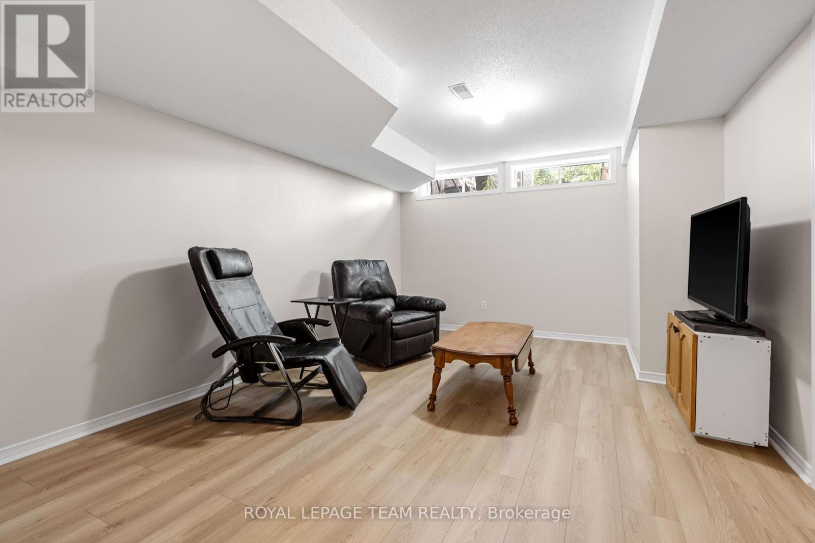 221 Longshire Circle