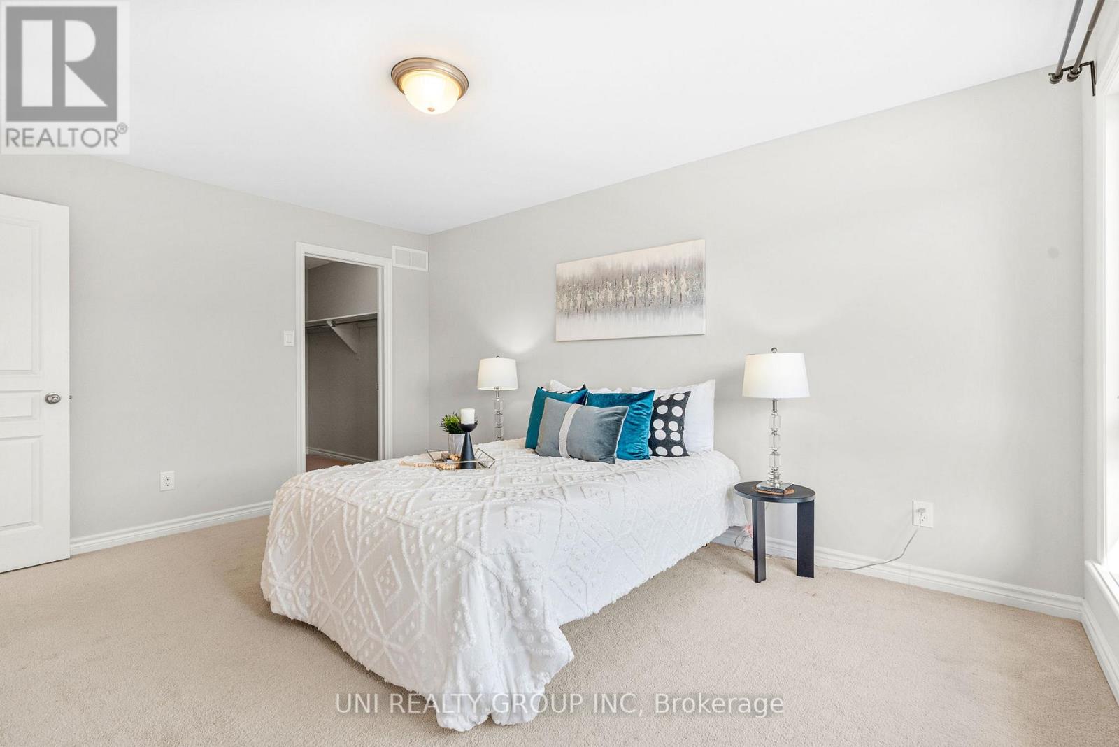 245 Dolce Crescent